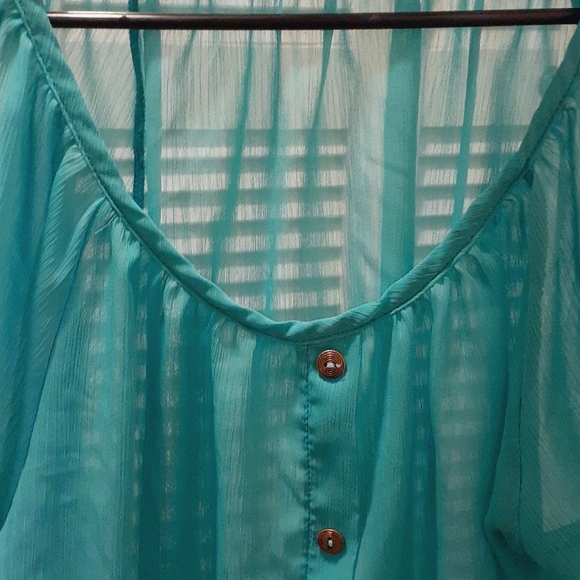 Body Central summer top - Picture 6 of 6